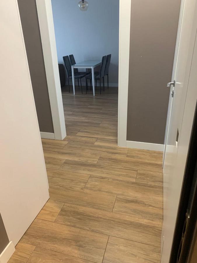Nyvky Like Home - Fayna Town - Apt 398 Киев Екстериор снимка
