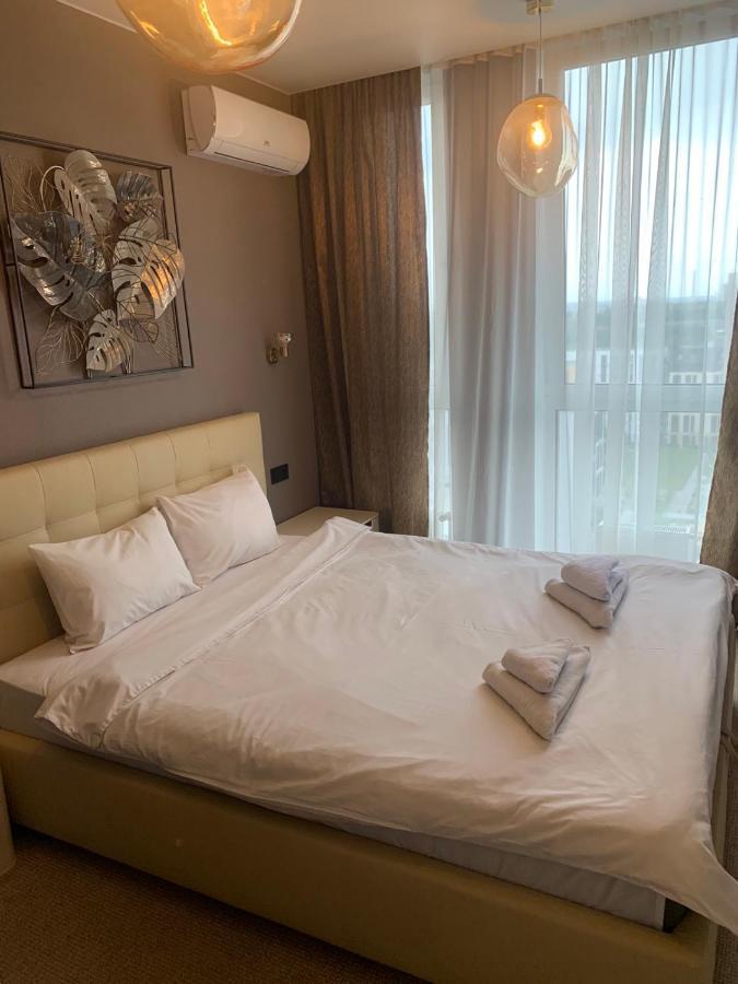 Nyvky Like Home - Fayna Town - Apt 398 Киев Екстериор снимка