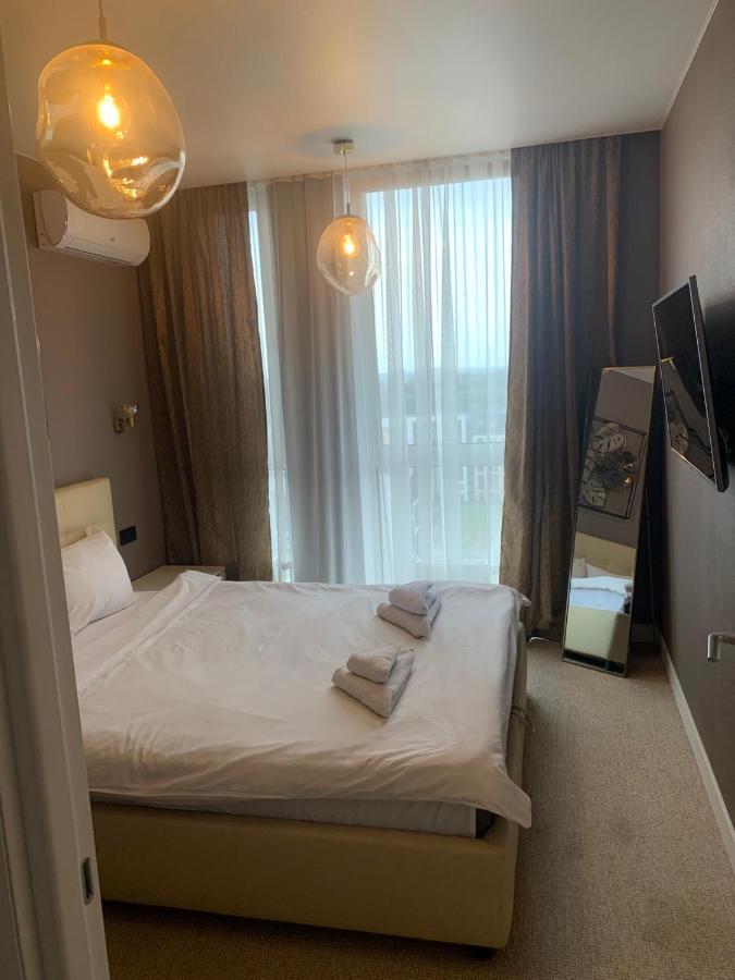 Nyvky Like Home - Fayna Town - Apt 398 Киев Екстериор снимка